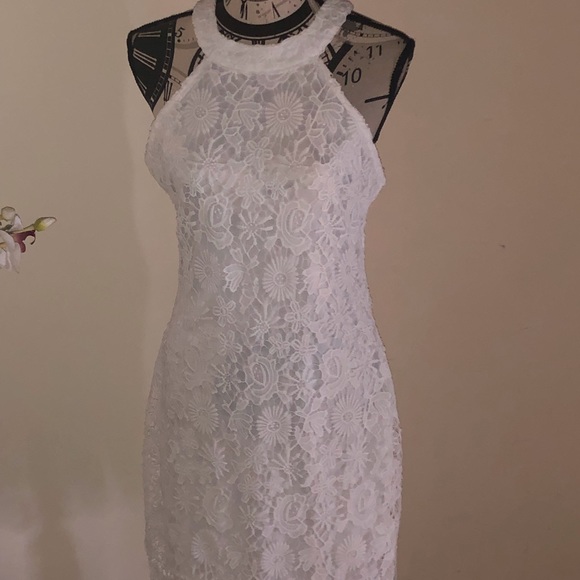 Fitted Lace White dress - size 12 - Picture 2 of 8